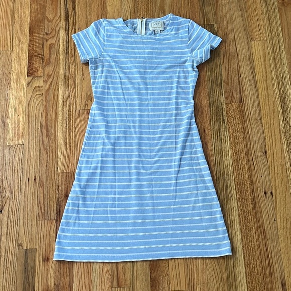STS SAIL TO SABLE size xs hydrangea dress - Picture 1 of 4
